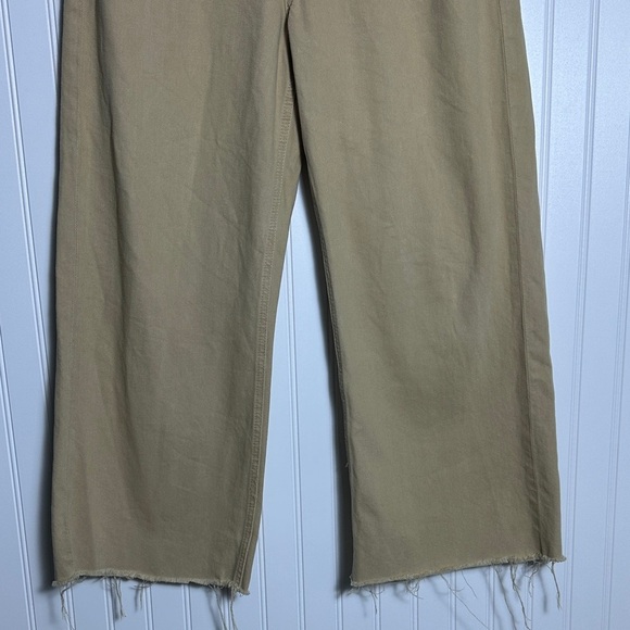 Zara Z1975 Wide Leg High Waist Raw Hem Beige Utilitarian Jeans Size 8 Casual - Picture 3 of 7